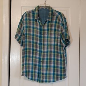 Reversible men's button up shirt